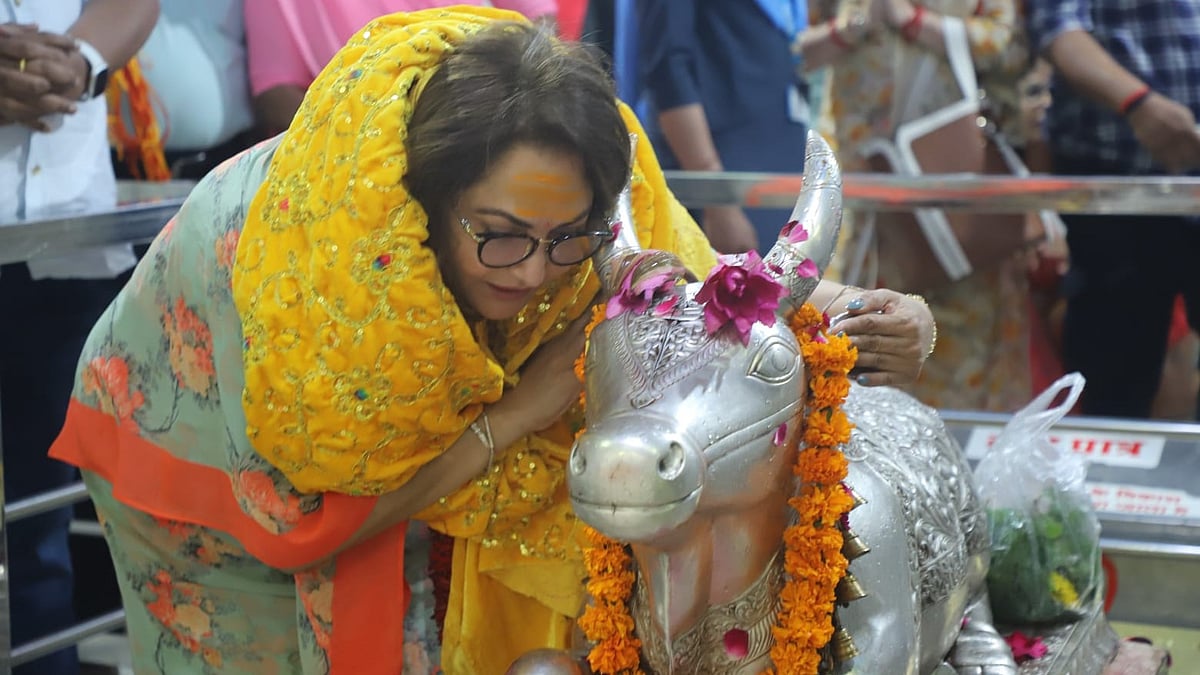 Actress Jayaprada, Union Minister BL Verma & Ujjain Officials Seek Blessing From Lord Mahakal On Guru Purnima; Check Pics